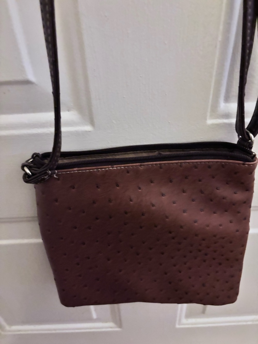 Everyday Brown Crossbody Bag with Multiple Zip Pockets - Picture 5 of 7